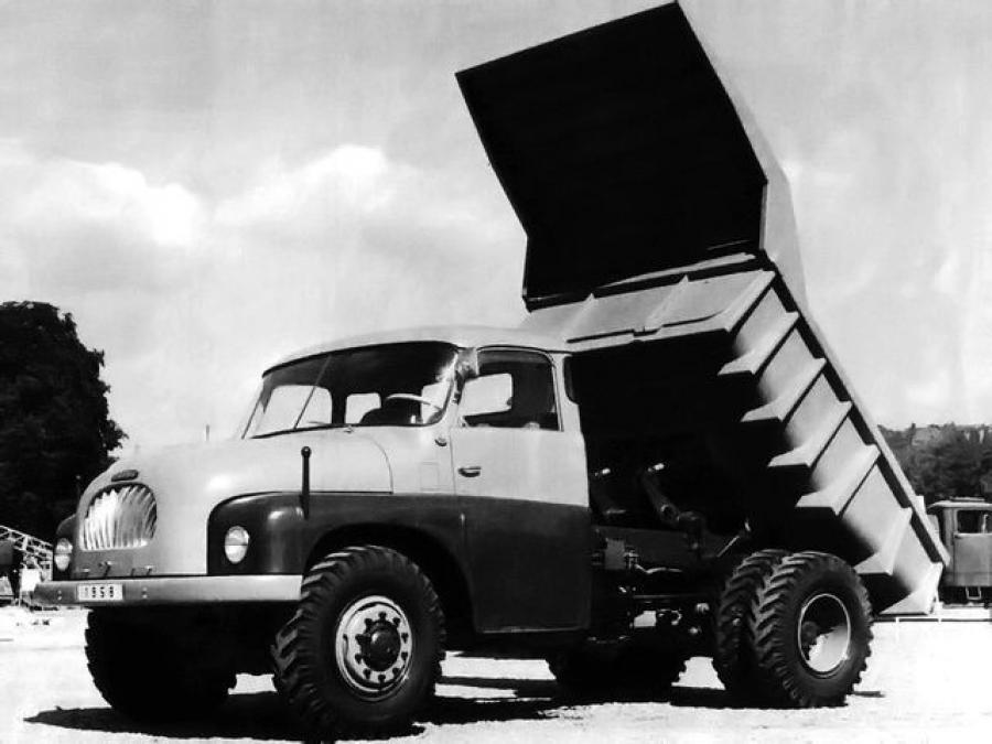  Tatra T137 1958 года  (фото 2 из 2)